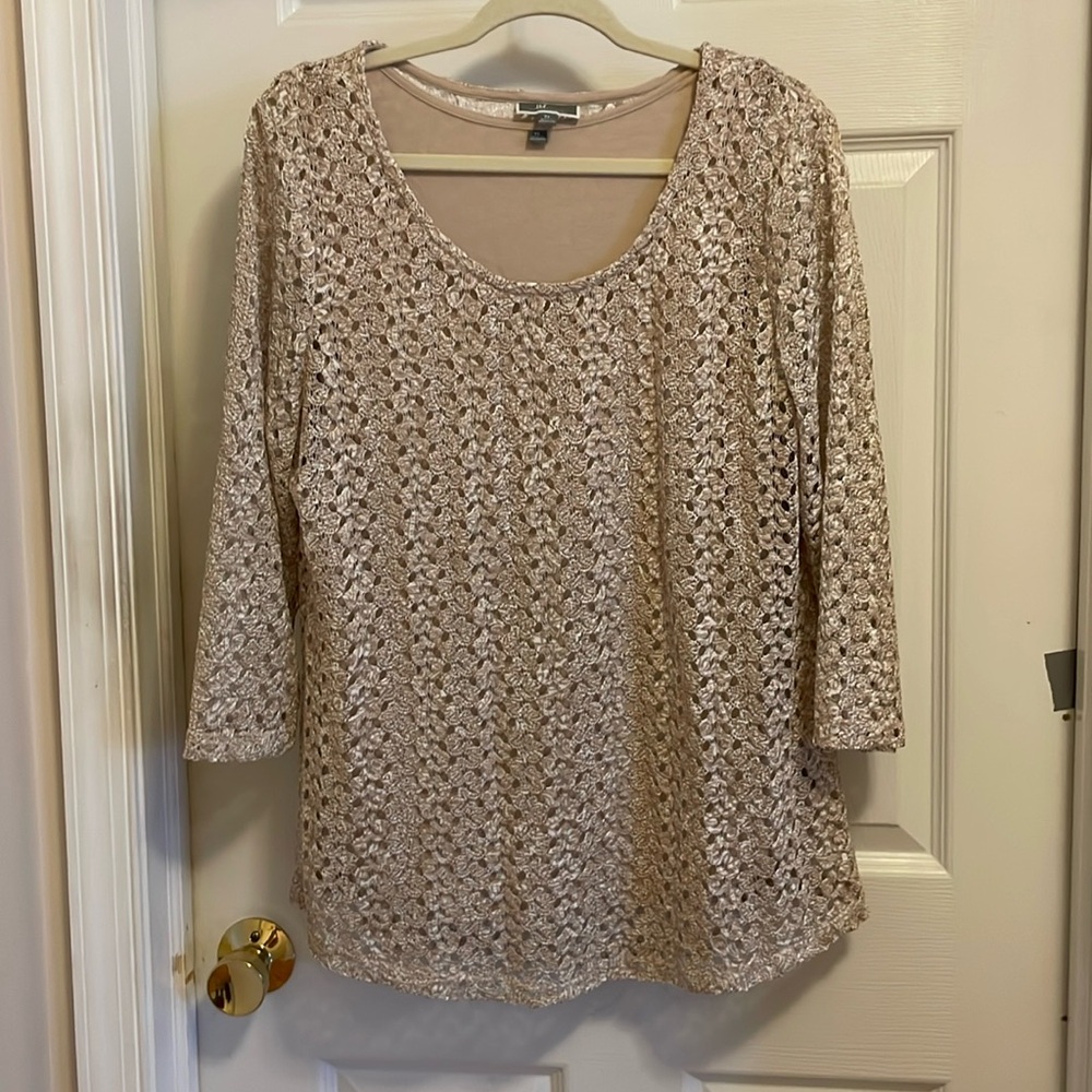 Women’s XL Lace Tunic with lining